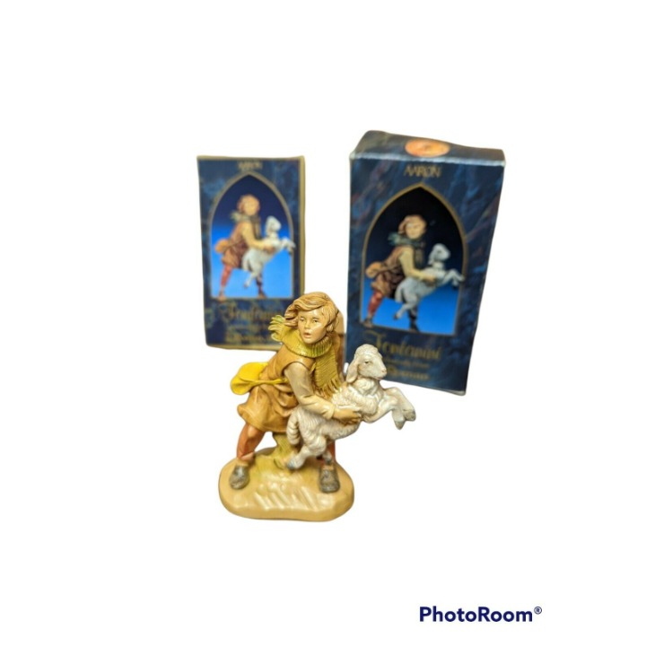 Fontanini Bakery With Darius 3.5 Nativity Village Collectible 55028 Roman Inc. Fontanini Bakery With Darius 3.5 Nativity Village Collectible 55028 Roman Inc.